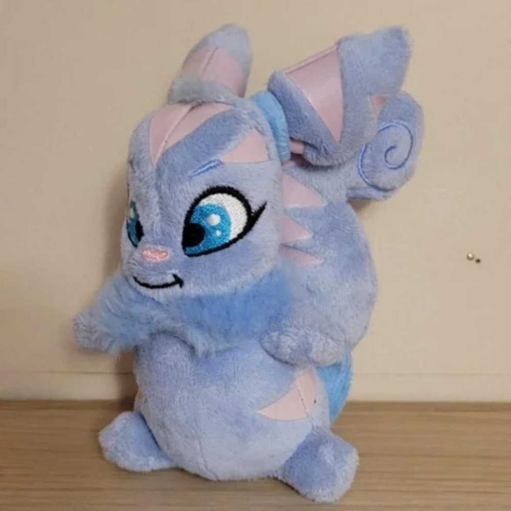 Striped Usul Plushie